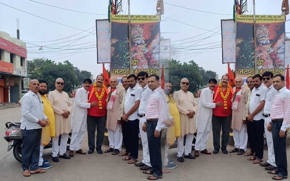 स्वतंत्रता संग्राम सेनानी पूर्व विधायक विष्णुचरण जोशी की 11 वीं पुण्यतिथि मनाई गई