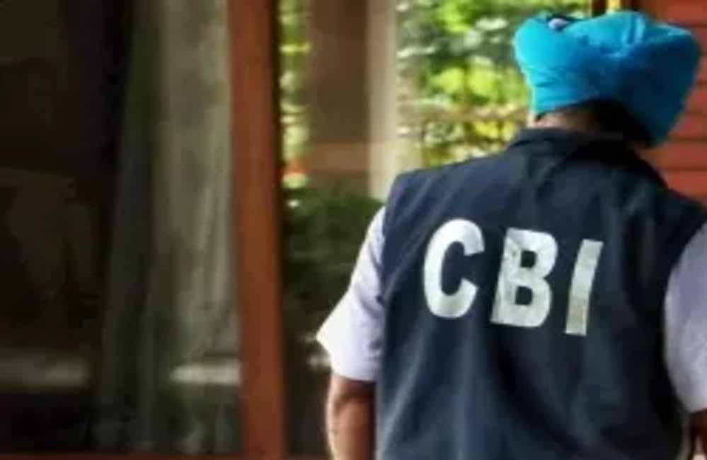 डॉ अजय लाल के नर्सिंग कालेज पर सीबीआइ का छापा, अहम दस्तावेज जब्त