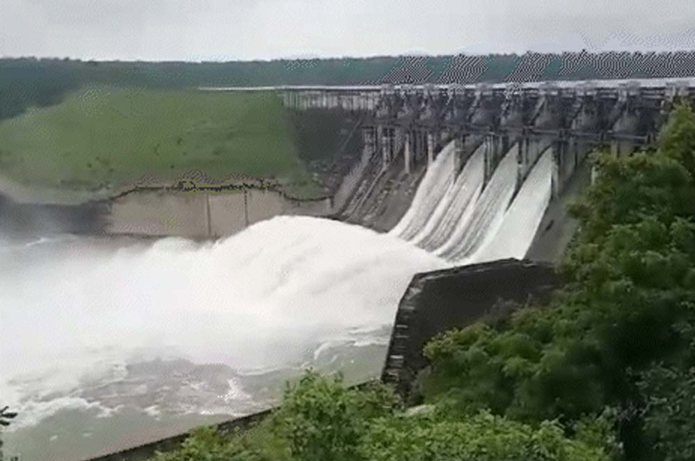मध्यप्रदेश में 3 दिन से एक्टिव बारिश का स्ट्रॉन्ग सिस्टम अब थोड़ा कमजोर पड़ा