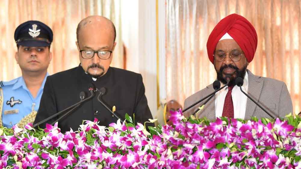 छत्तीसगढ़ के प्रमुख लोकायुक्त बने रिटायर्ड जस्टिस उबोवेजा, राज्यपाल रामेन डेका ने दिलाई शपथ
