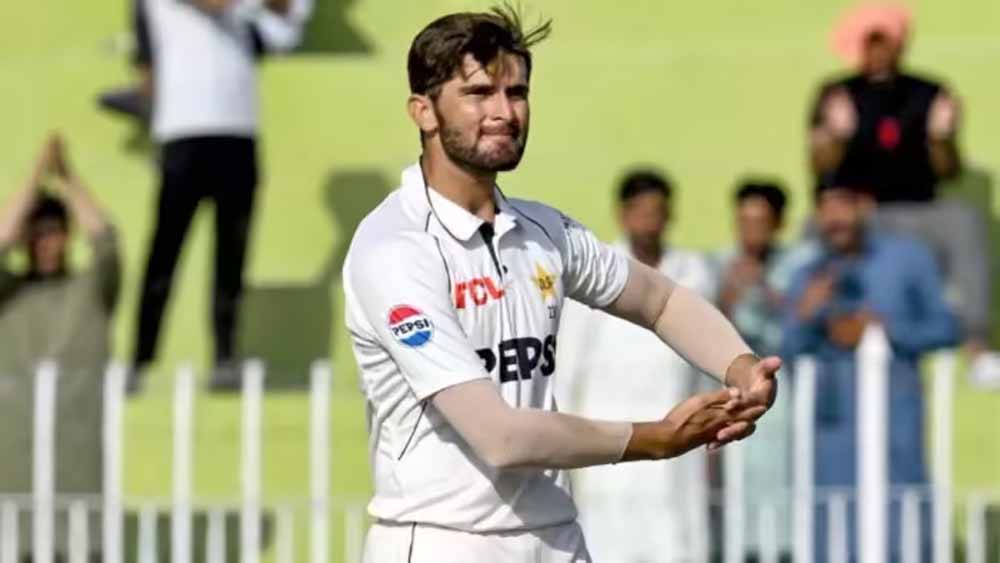 पाकिस्‍तान के तेज गेंदबाज शाहीन शाह अफरीदी बने पिता, बेटे को डेडिकेट किया विकेट