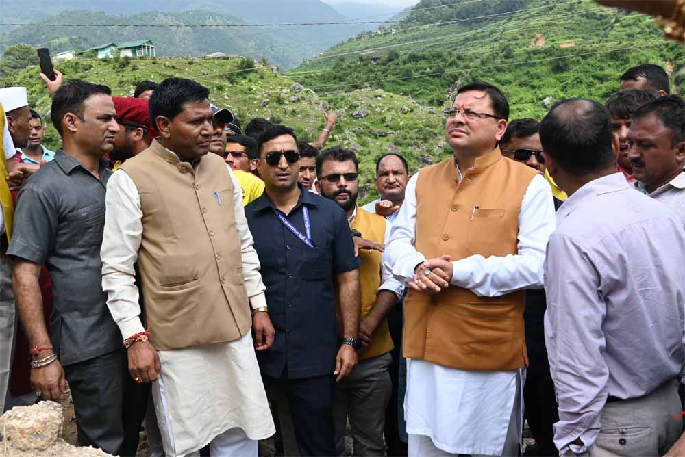 टिहरी जिले में मूसलाधार बारिश से लोगों को दिक्कतों का सामना करना पड़ रहा, सीएम धामी ने जानी परेशानिया