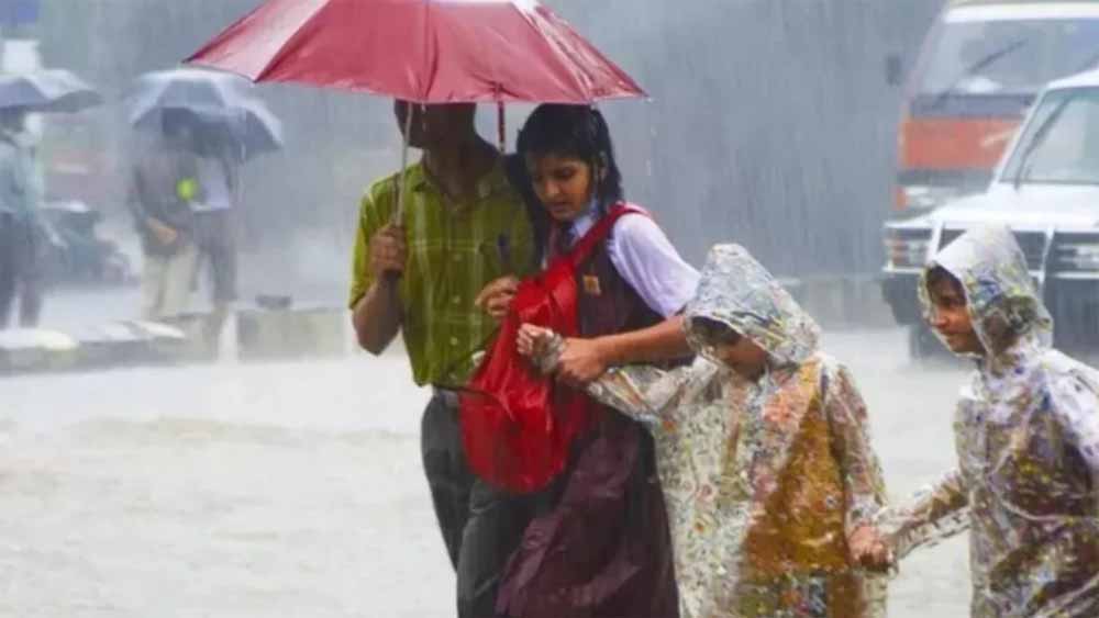 2 सितंबर तक कई राज्यों में बिगड़ेगा मौसम, IMD ने अति भारी बारिश की जताई संभावना, कई राज्यों को रेड अलर्ट जारी