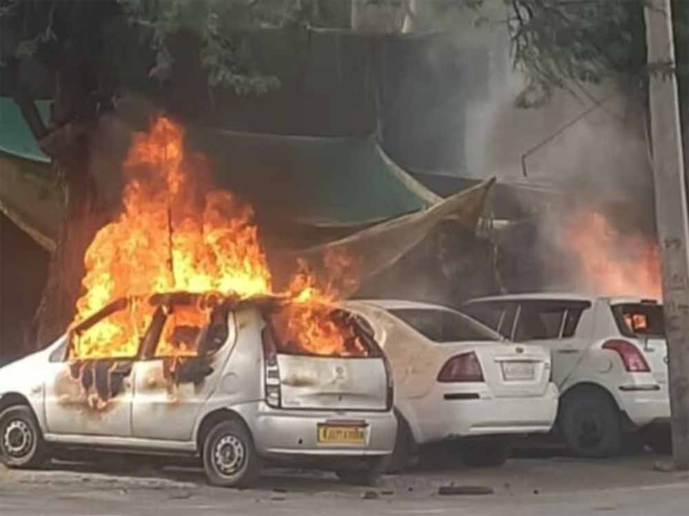 राजस्थान के उदयपुर में लगातार तीसरे दिन बंद रहीं मोबाइल इंटरनेट सेवा, हिंसा के बाद काबू में हालात