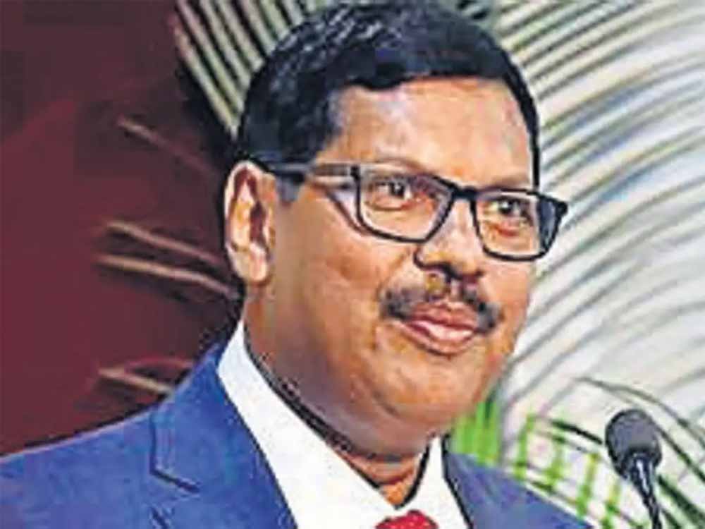 जस्टिस बीआर गवई ने सुप्रीम कोर्ट के हालात पर एक बार फिर जमकर नाराजगी जाहिर की, जाने किस बात पर भड़के