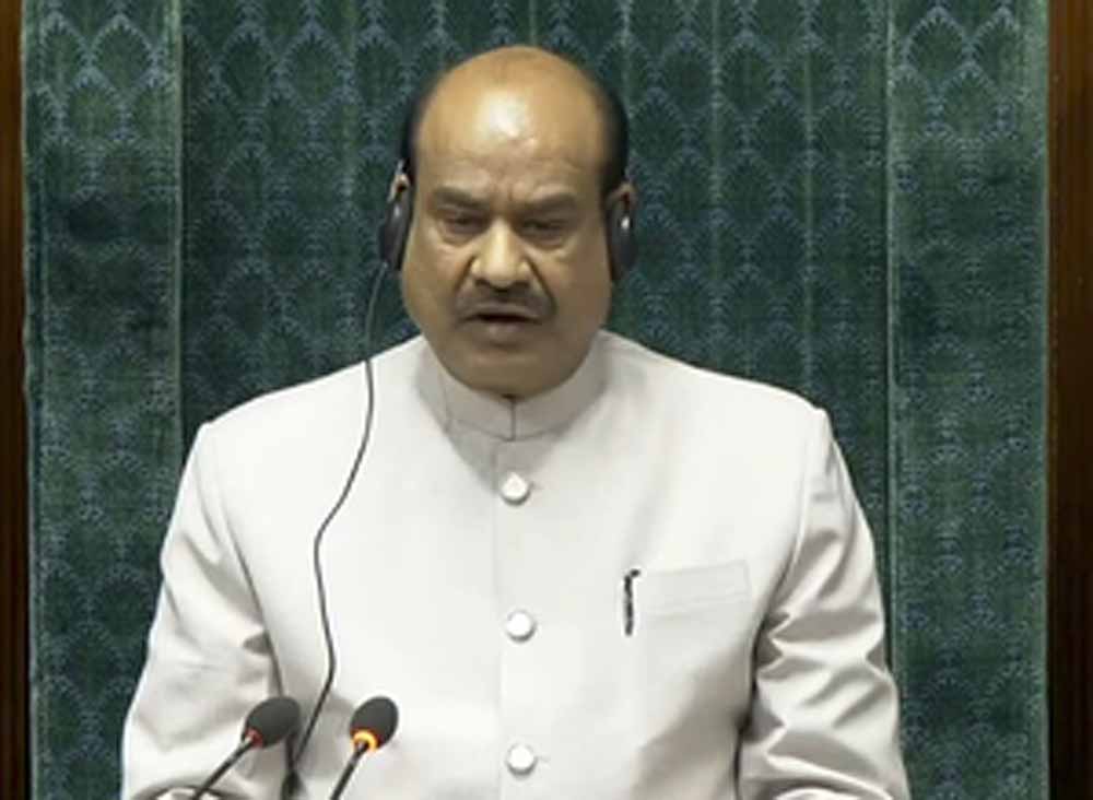 अनुसूचित जनजातियों की महिला जनप्रतिनिधियों को सशक्त बनाना हमारा उद्देश्य : ओम बिरला