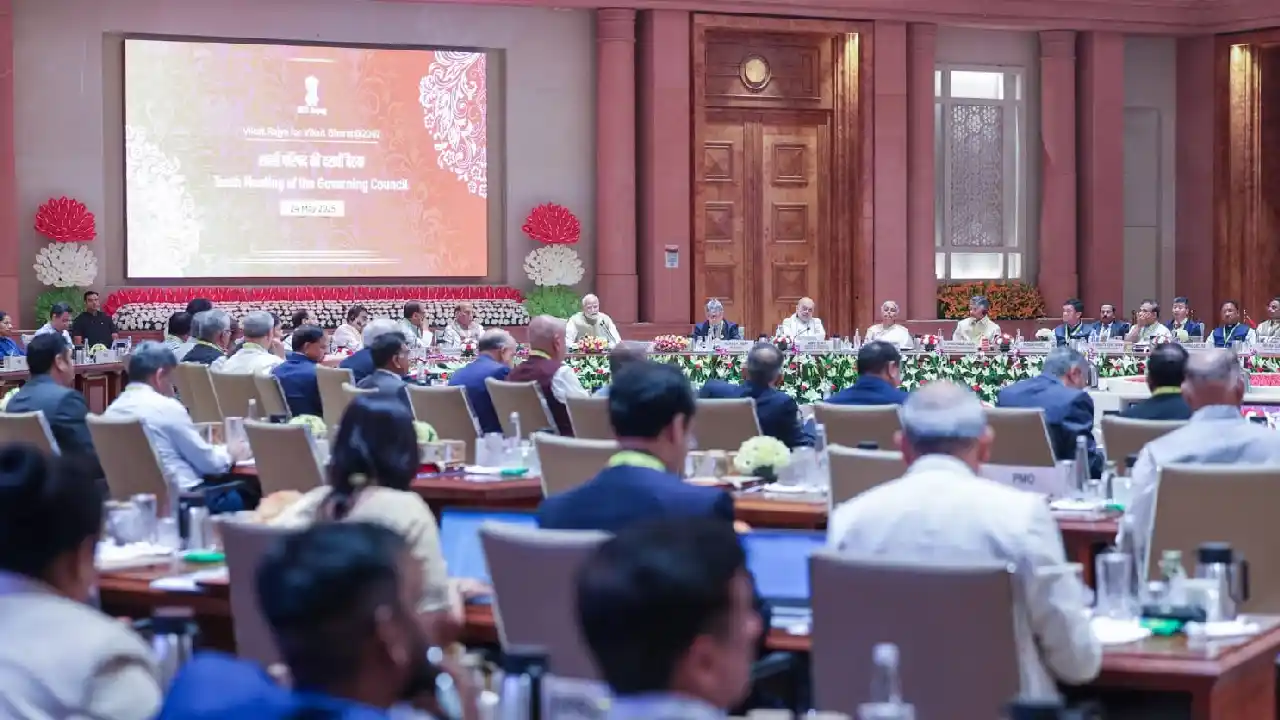 सरल प्रशासन और सशक्त जनता की दिशा में छत्तीसगढ़