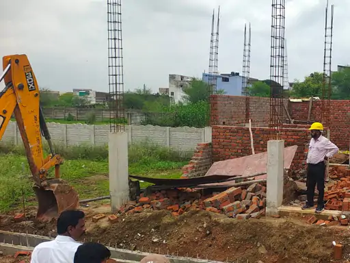 बिलासपुर मोपका में अवैध प्लाटिंग पर कार्रवाई जारी