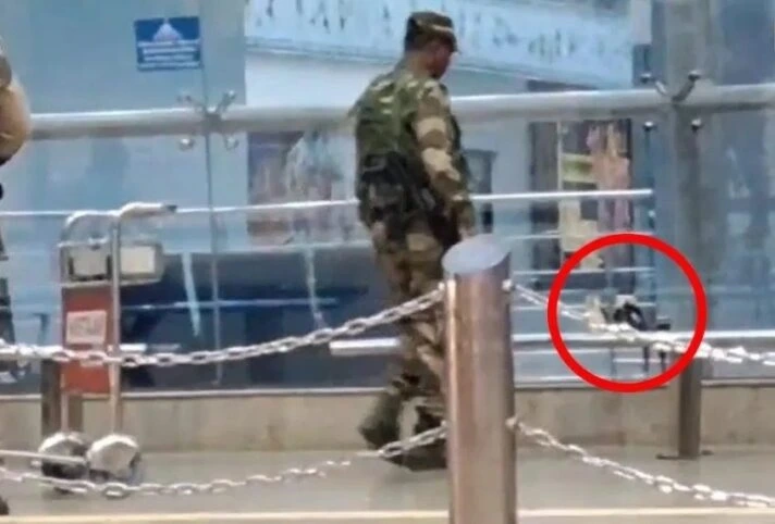 रायपुर एयरपोर्ट पर संदिग्ध बैग से मचा हड़कंप