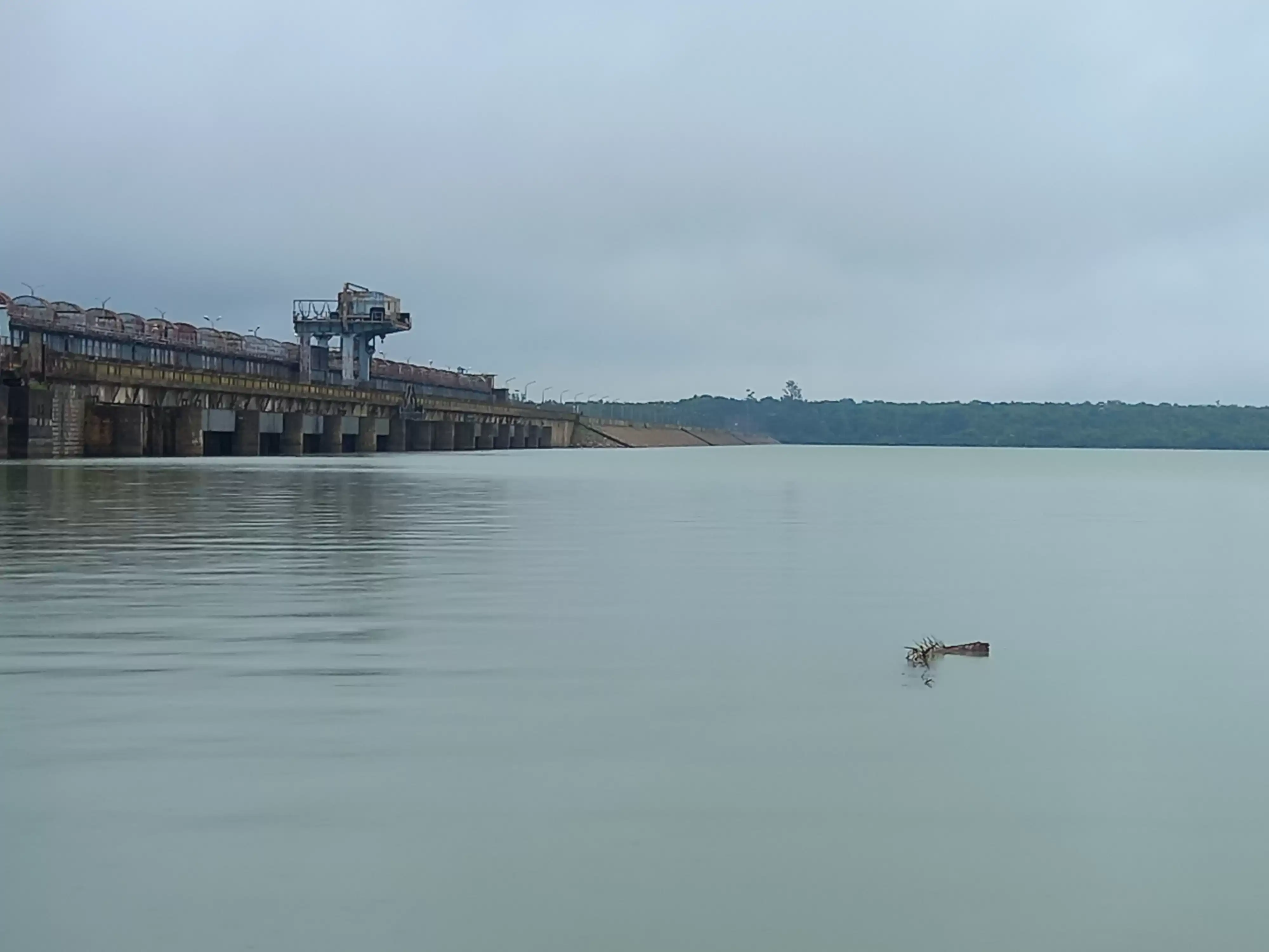 गंगरेल और अन्य बांधों में पानी की अच्छी आवक