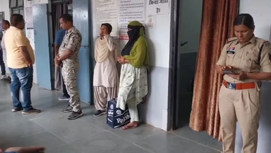 छत्तीसगढ़ तीन तलाक केस में ननद गिरफ्तार, पति फरार