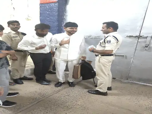 सूर्यकांत तिवारी को तीन साल बाद मिली जमानत