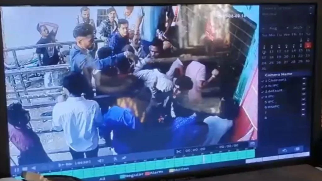 रायपुर शराब भट्ठी में चाकू-बोतल से हमला