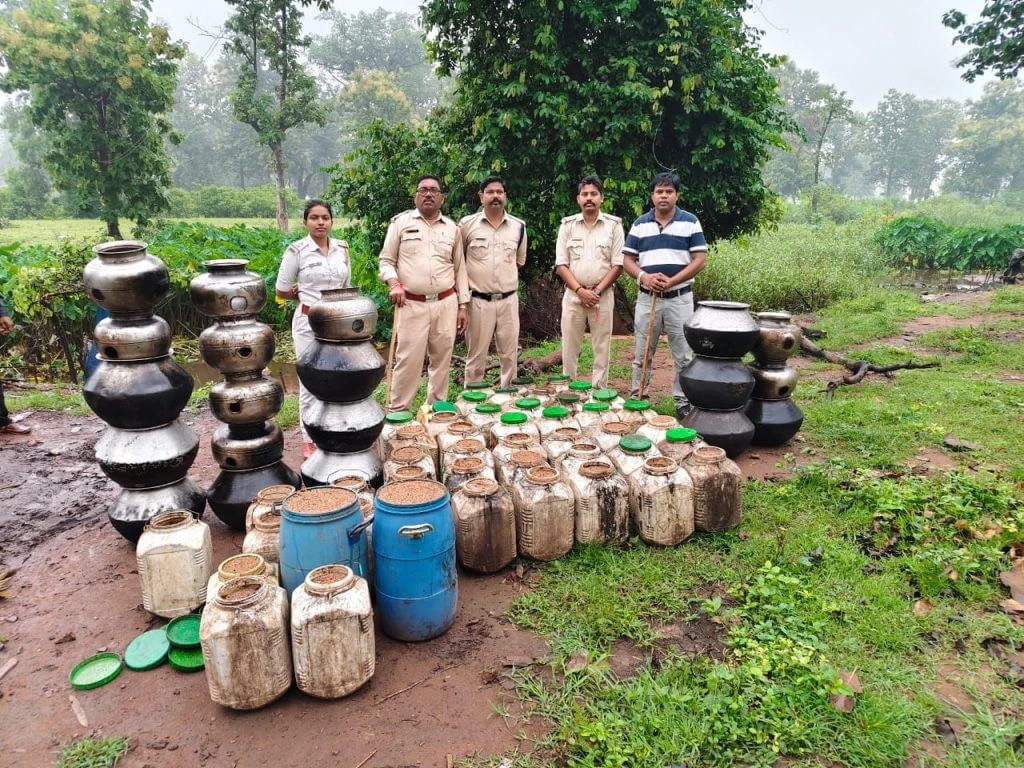 बस्तर में जुड़वा भाइयों की डूबने से मौत