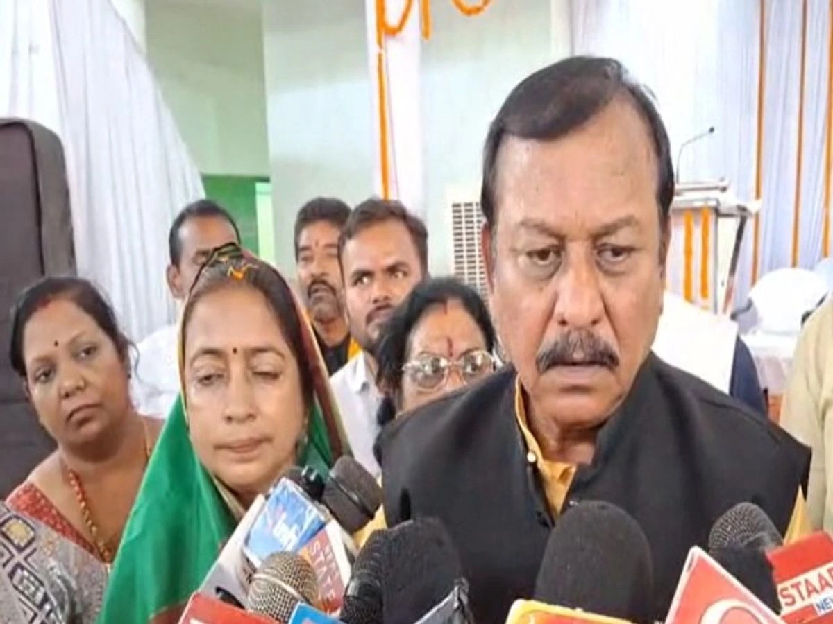 NHM कर्मचारियों की हड़ताल को BJP सांसद का समर्थन