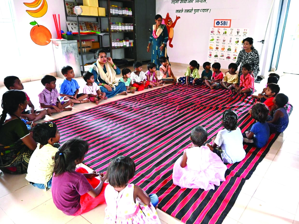 रायपुर के आंगनबाड़ी केंद्रों में खुशियों की बहार