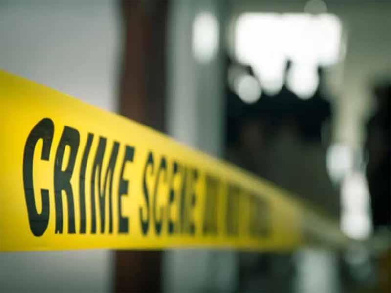 करवा चौथ के दिन पति का इंतजार करते-करते पत्नी