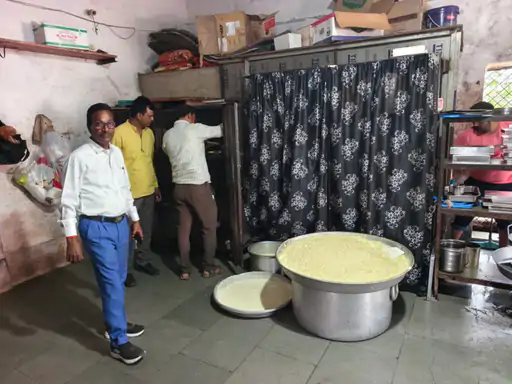 14 जिलों में नहीं फूड अफसर, दूर से संचालन