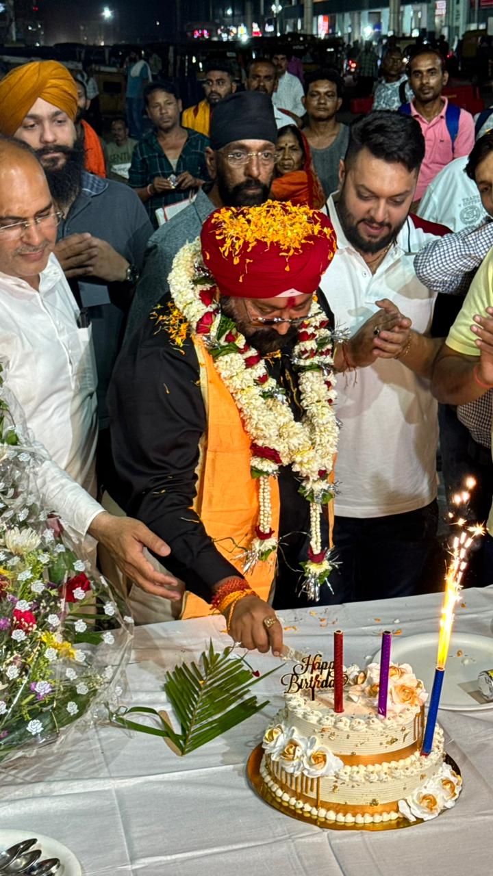 हनुमान मंदिर में होरा का जन्मदिन आयोजन