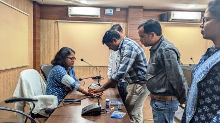 मुख्यमंत्री स्वस्थ बस्तर अभियान के तहत कलेक्टर ने कराई