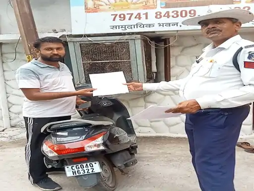 पेंडिंग ई-चालान पर सख्ती, घर से जब्ती शुरू