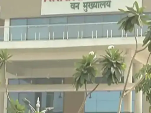 वन विभाग में नहीं मिलेगा एक्सटेंशन, राव रिटायर