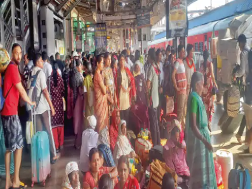 रायपुर स्टेशन पर छुट्टियों में उमड़ी भारी भीड़