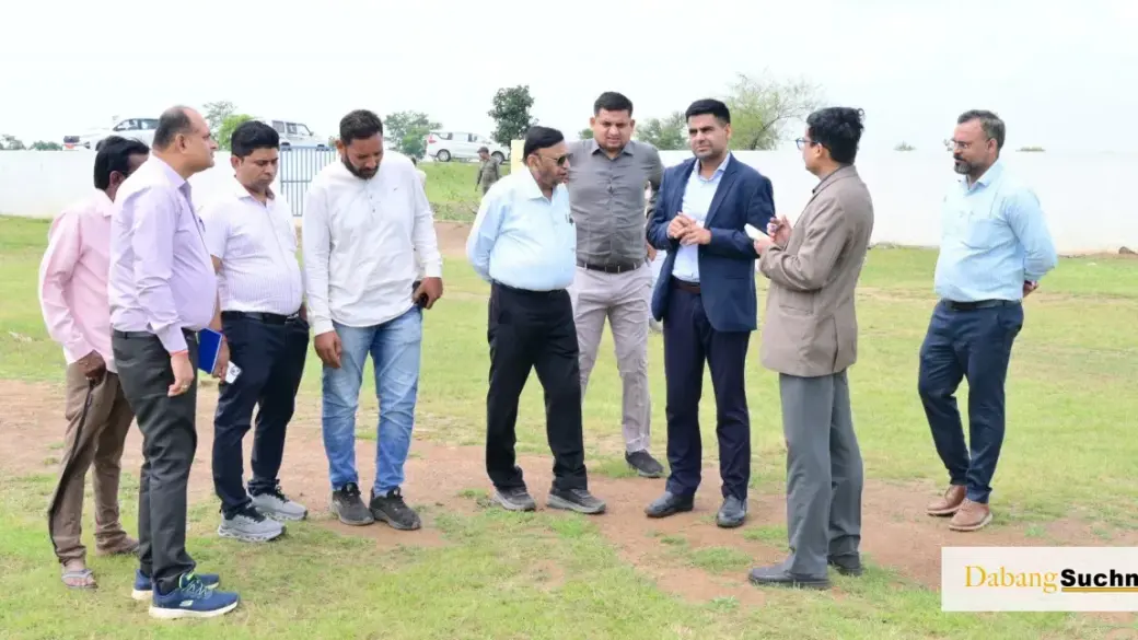 राजनांदगांव : कलेक्टर ने सुंदरा के मिनी स्टेडियम को बच्चों और युवाओं के लिए बेहतर खेल सुविधा के रूप में विकसित करने दिए निर्देश