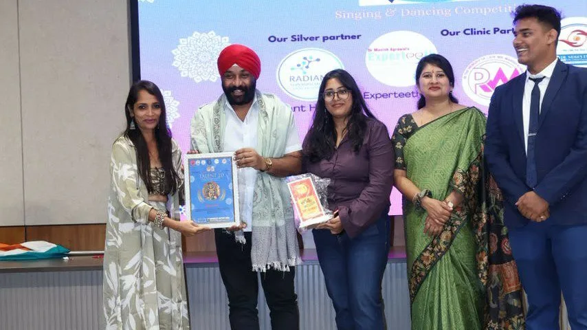 रायपुर में आयोजित टैलेंट 2.0 में दिव्यांग और सामान्य बच्चों ने बिखेरी प्रतिभा, समाजसेवियों का हुआ सम्मान
